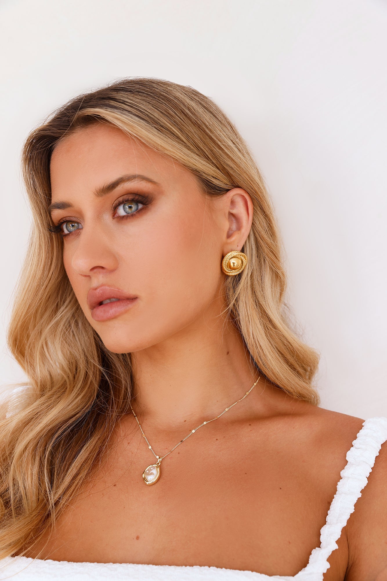 18k Gold Plated Classy Couture Earrings Gold-CALLISTARI