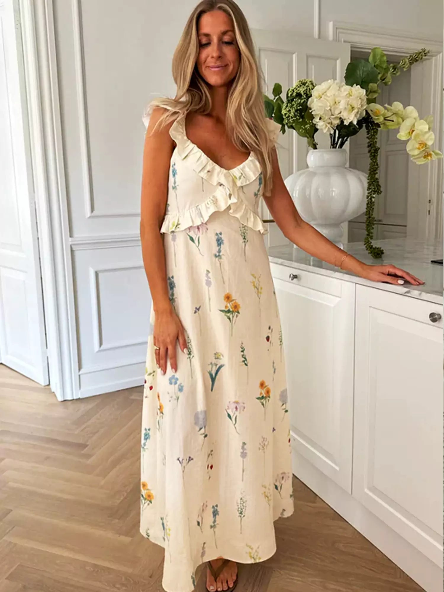 Ivory Floral Elegance Maxi Dress-CALLISTARI