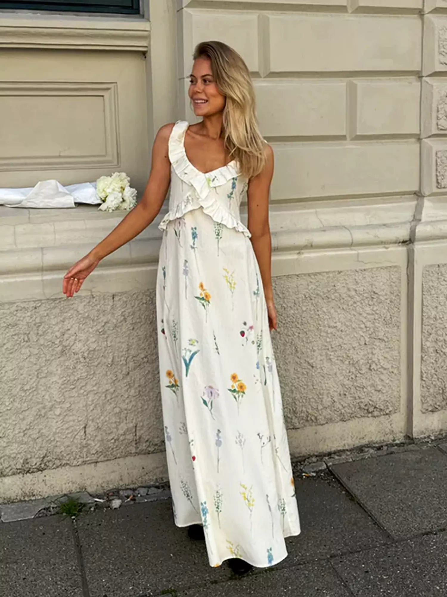 Ivory Floral Elegance Maxi Dress-CALLISTARI