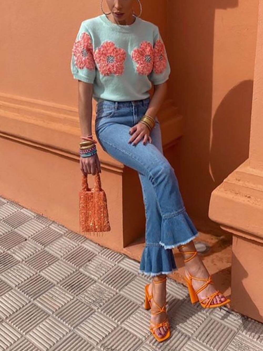 Sweet Contrast Color Flower Round Neck Short Sleeve Sweater-CALLISTARI