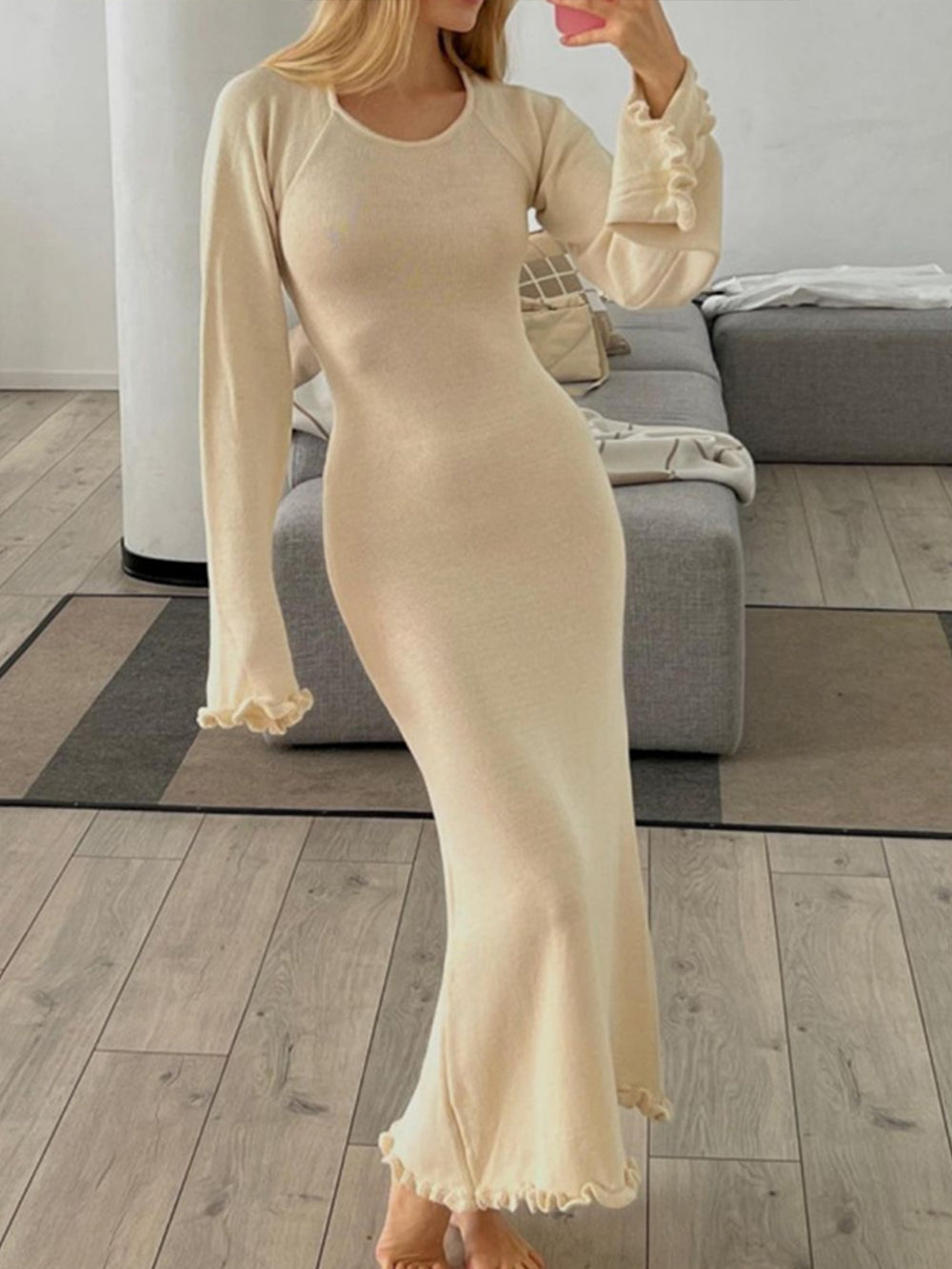 Elegant Solid Backless Maxi Dress-CALLISTARI