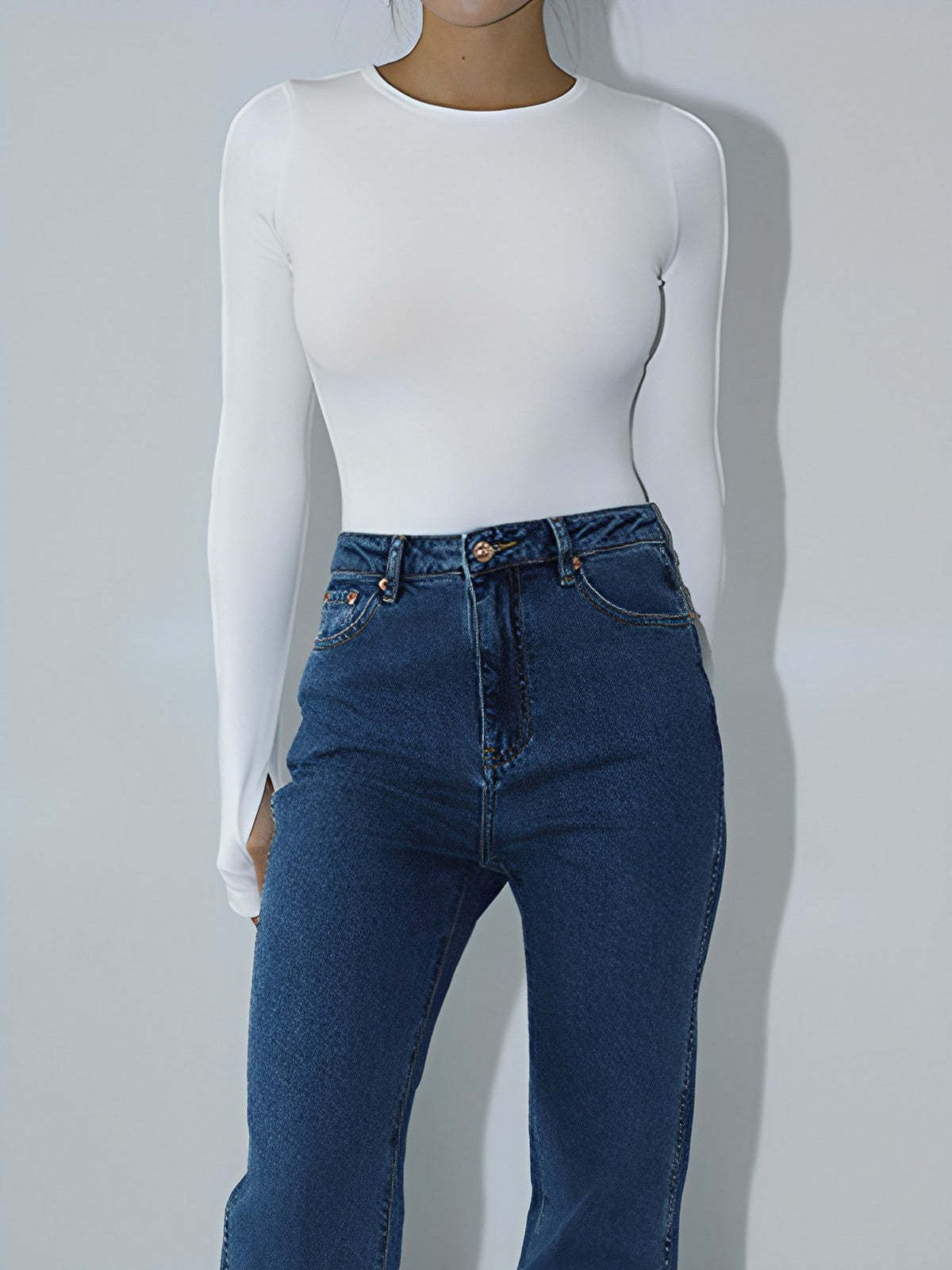 Keyhole Cutout Long Sleeve Bodysuit-CALLISTARI