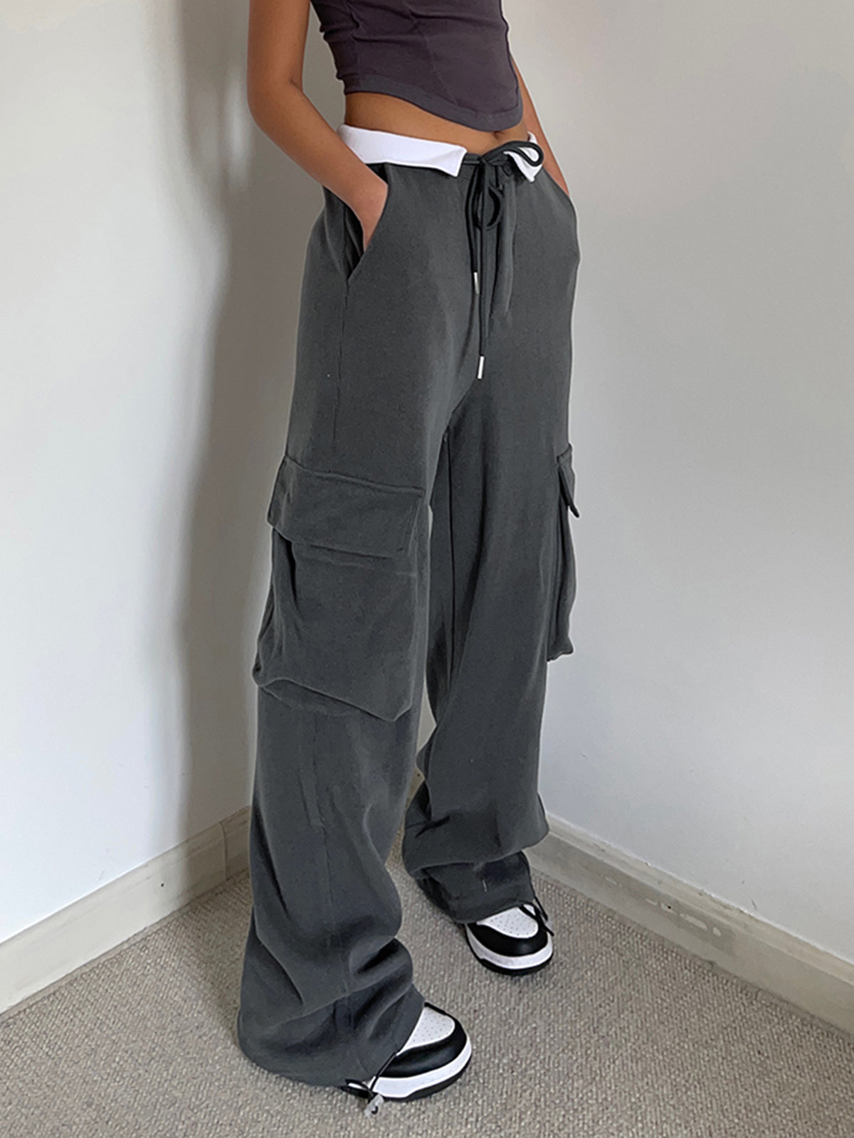 Contrast Waistband Cargo Sweatpants-CALLISTARI