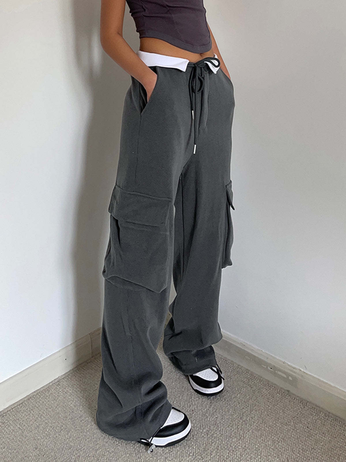 Contrast Waistband Cargo Sweatpants-CALLISTARI
