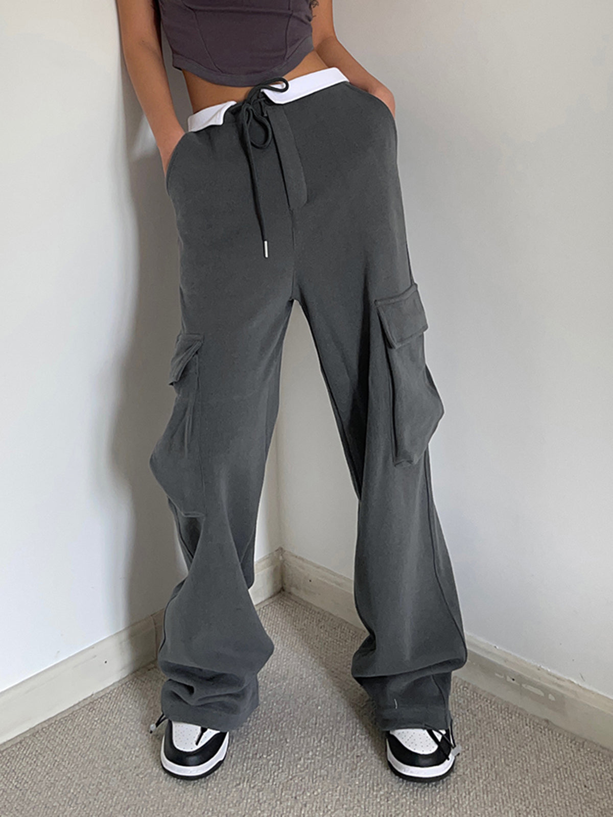Contrast Waistband Cargo Sweatpants-CALLISTARI