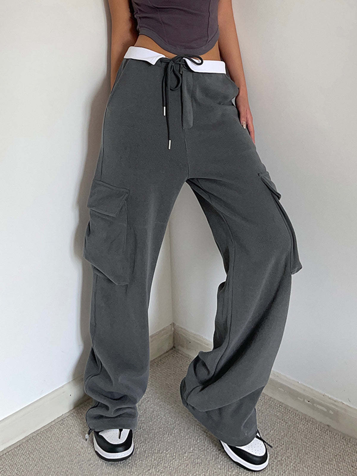 Contrast Waistband Cargo Sweatpants-CALLISTARI