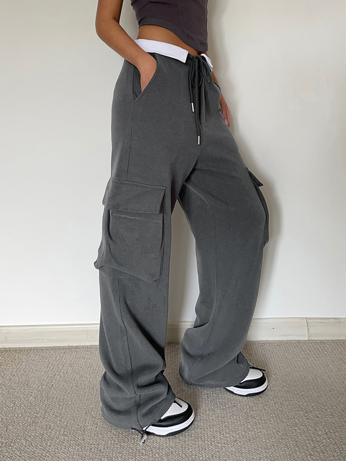 Contrast Waistband Cargo Sweatpants-CALLISTARI