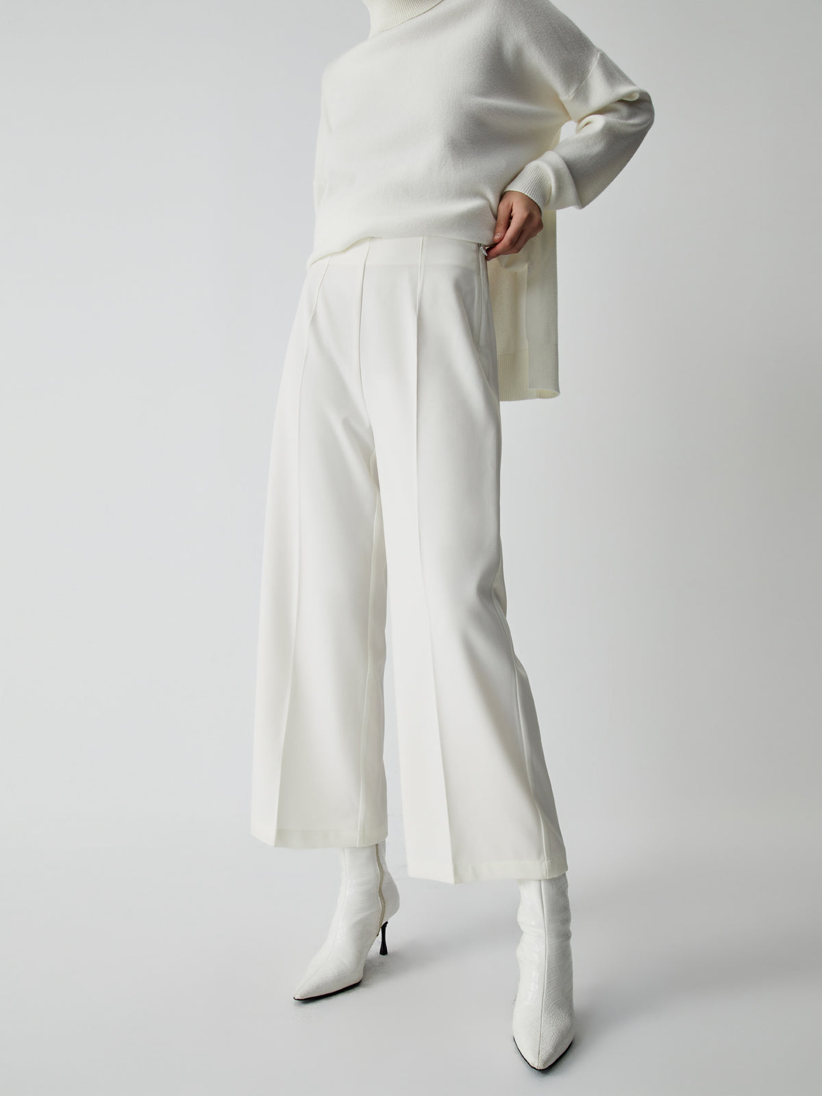 Effortless Wide Leg Culotte Pants-CALLISTARI