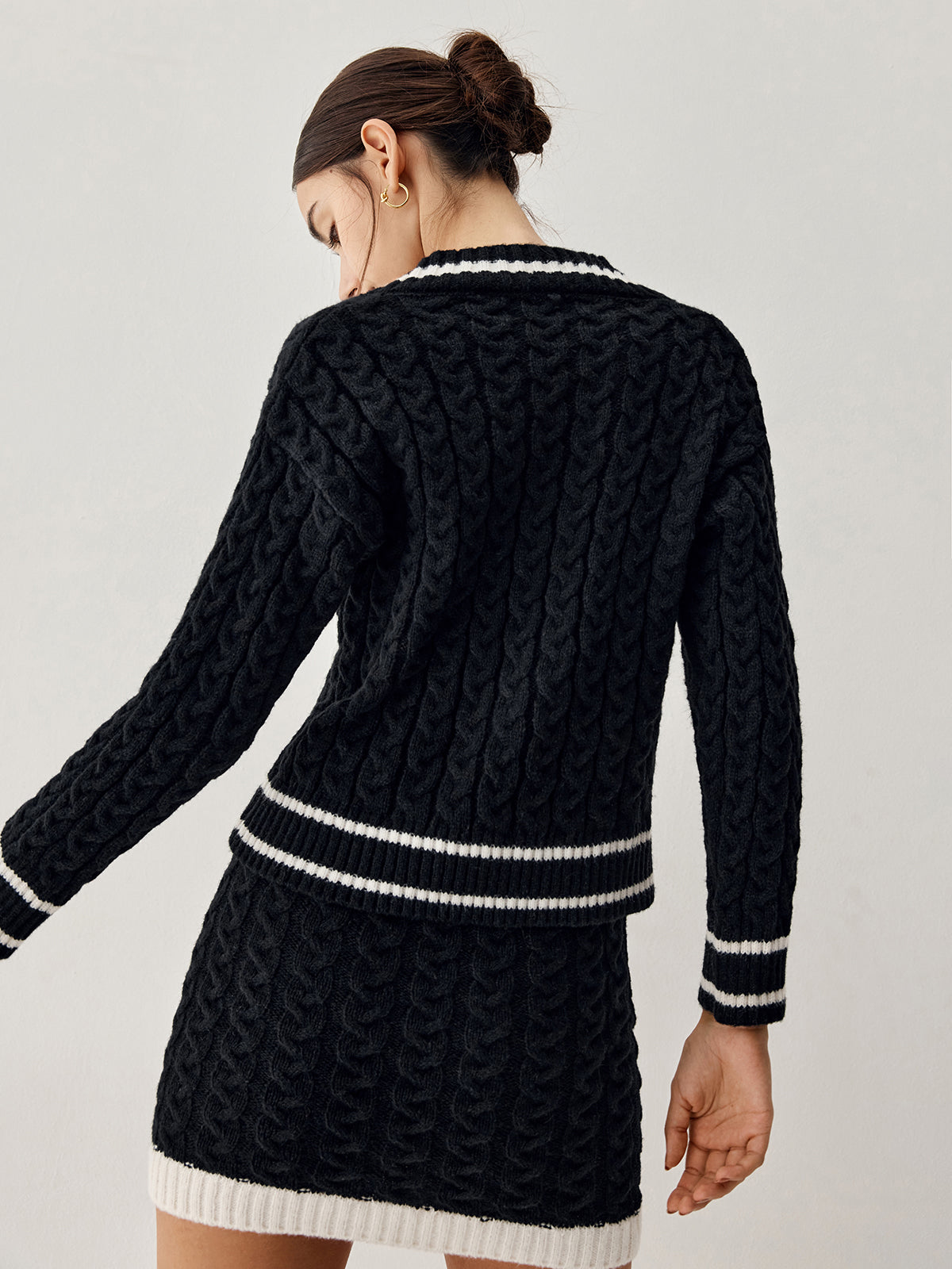 Contrast Trim Cable Knit Sweater With Matching Skirt-Trafni