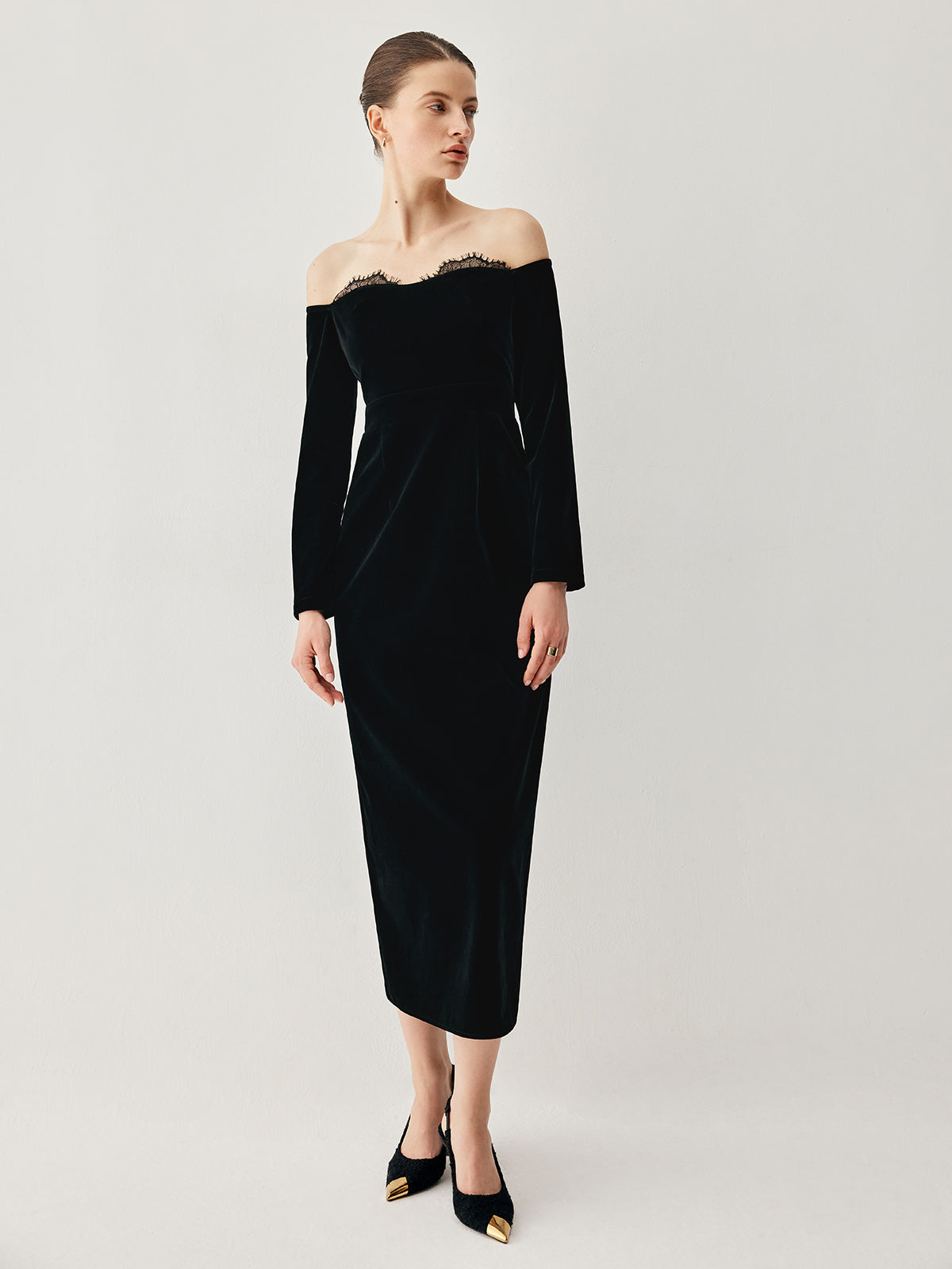 Velvet Off-shoulder Patchwork Slit Midi Dress-Mesadic