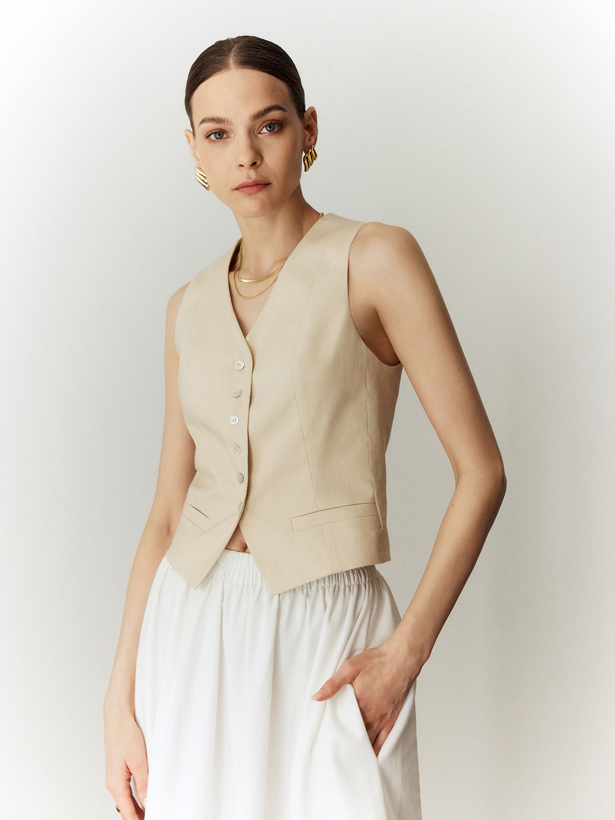 Cotton & Linen Solid V-Neck Vest-CALLISTARI