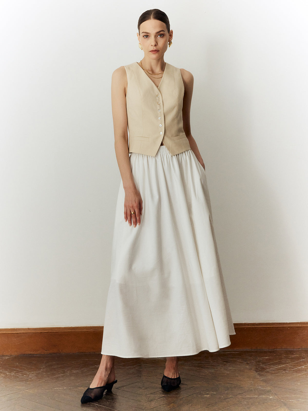 Cotton & Linen Solid V-Neck Vest-CALLISTARI