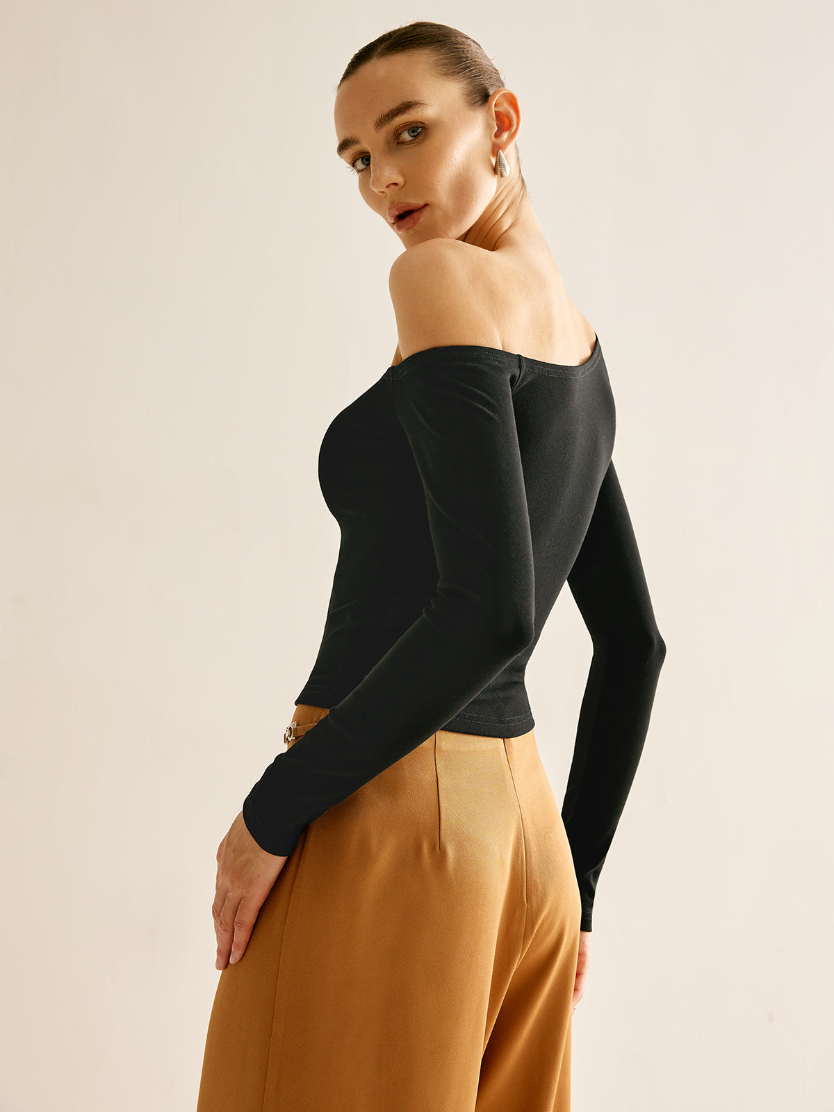 Callistari Asymmetrical Cold Shoulder Jersey T-Shirt-CALLISTARI