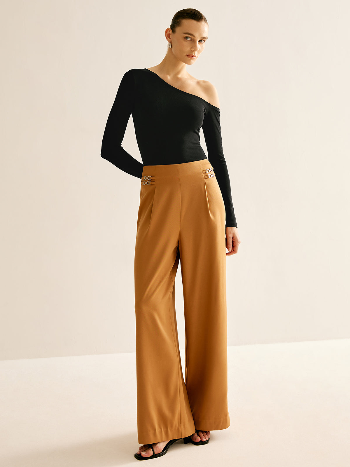 Callistari Asymmetrical Cold Shoulder Jersey T-Shirt-CALLISTARI