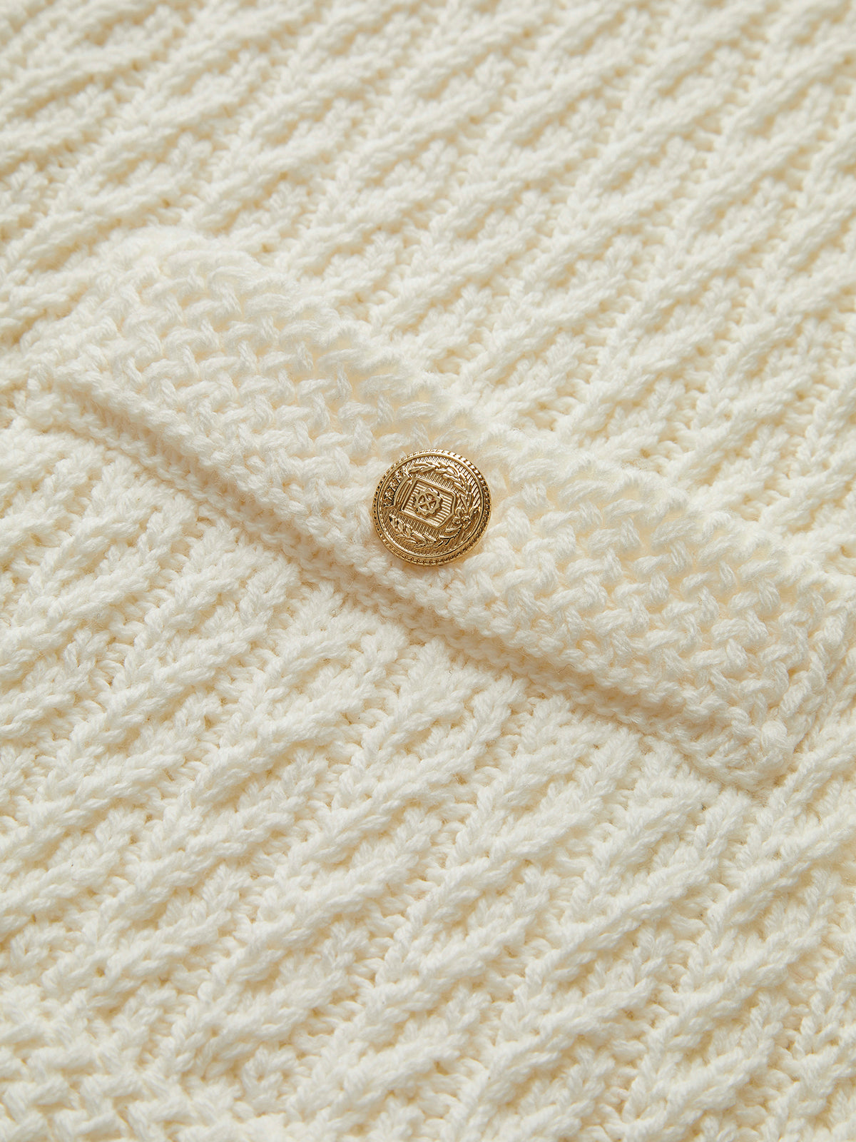 Elegant Golden Breasted Sweater Vest-CALLISTARI