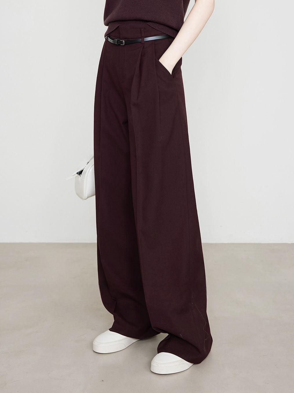 Utility High-Waist Pleated Pants Without Belt-CALLISTARI