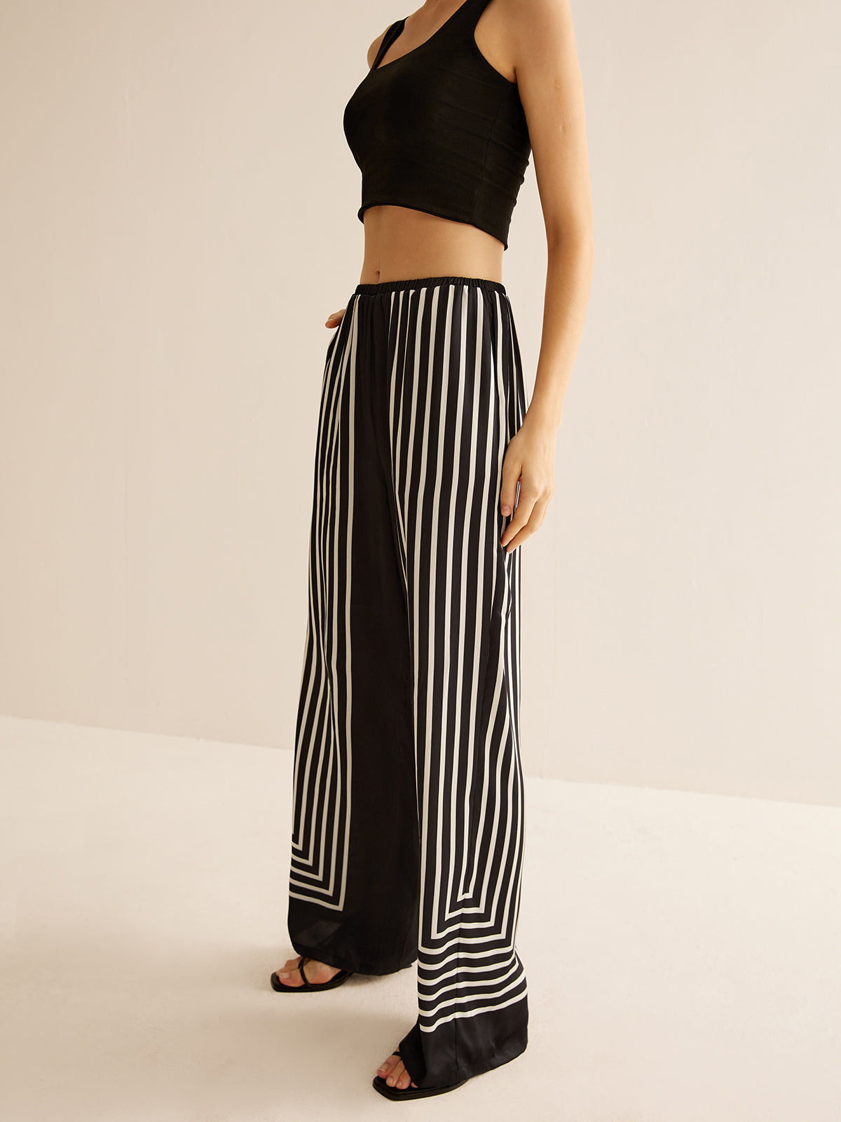 Geometric Pinstripe Satin Pants-Mesadic