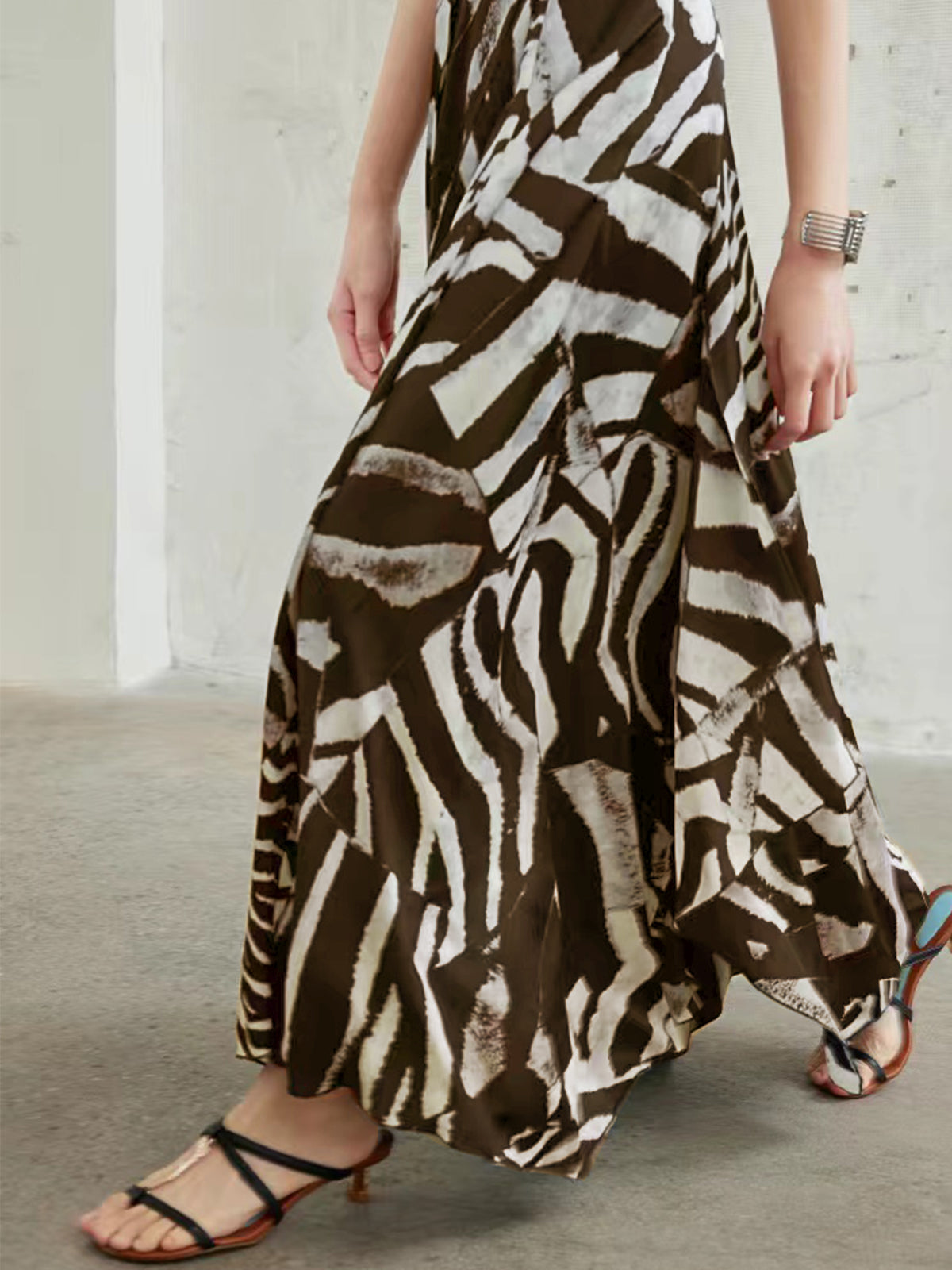 Zebra Printed Maxi Skirt-Mesadic