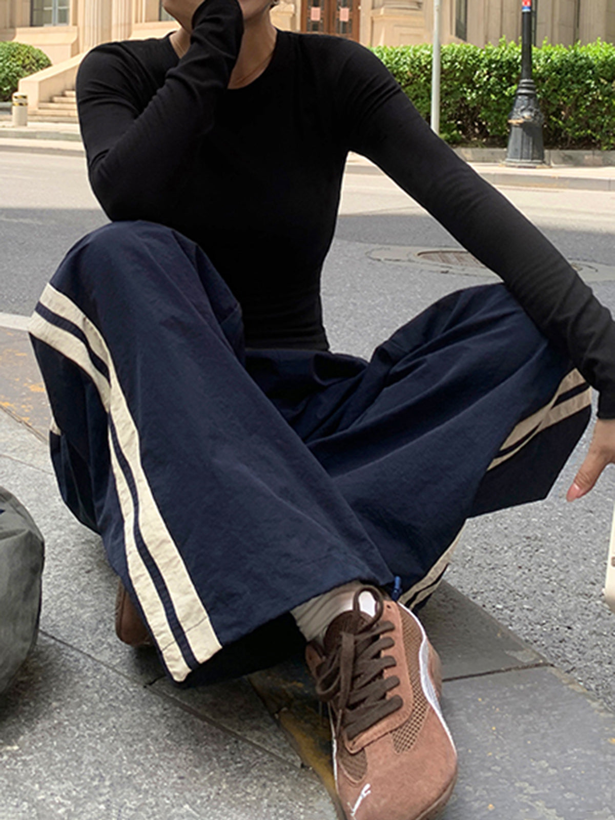 Contrast Side Trim Drawstring Pants-Mesadic