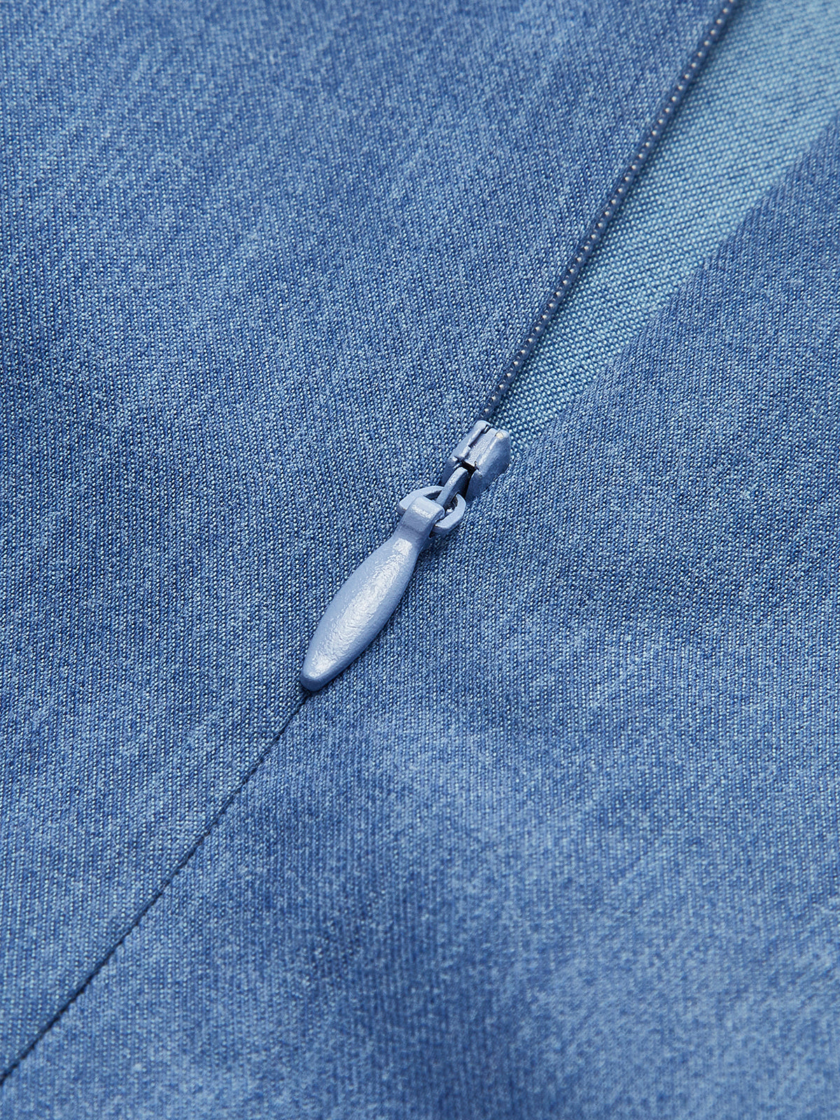 Sleeveless Panel Pleated Dress-Mesadic