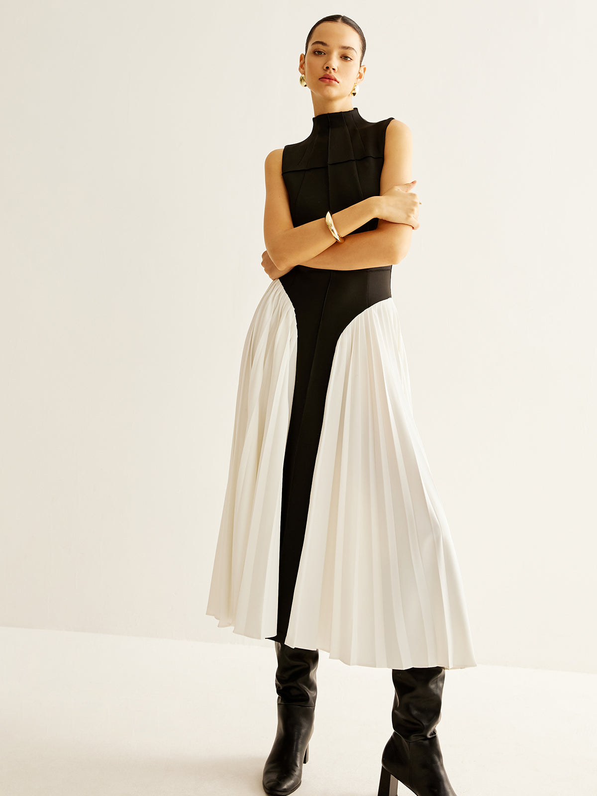 Sleeveless Color Block Pleated Dress-Mesadic