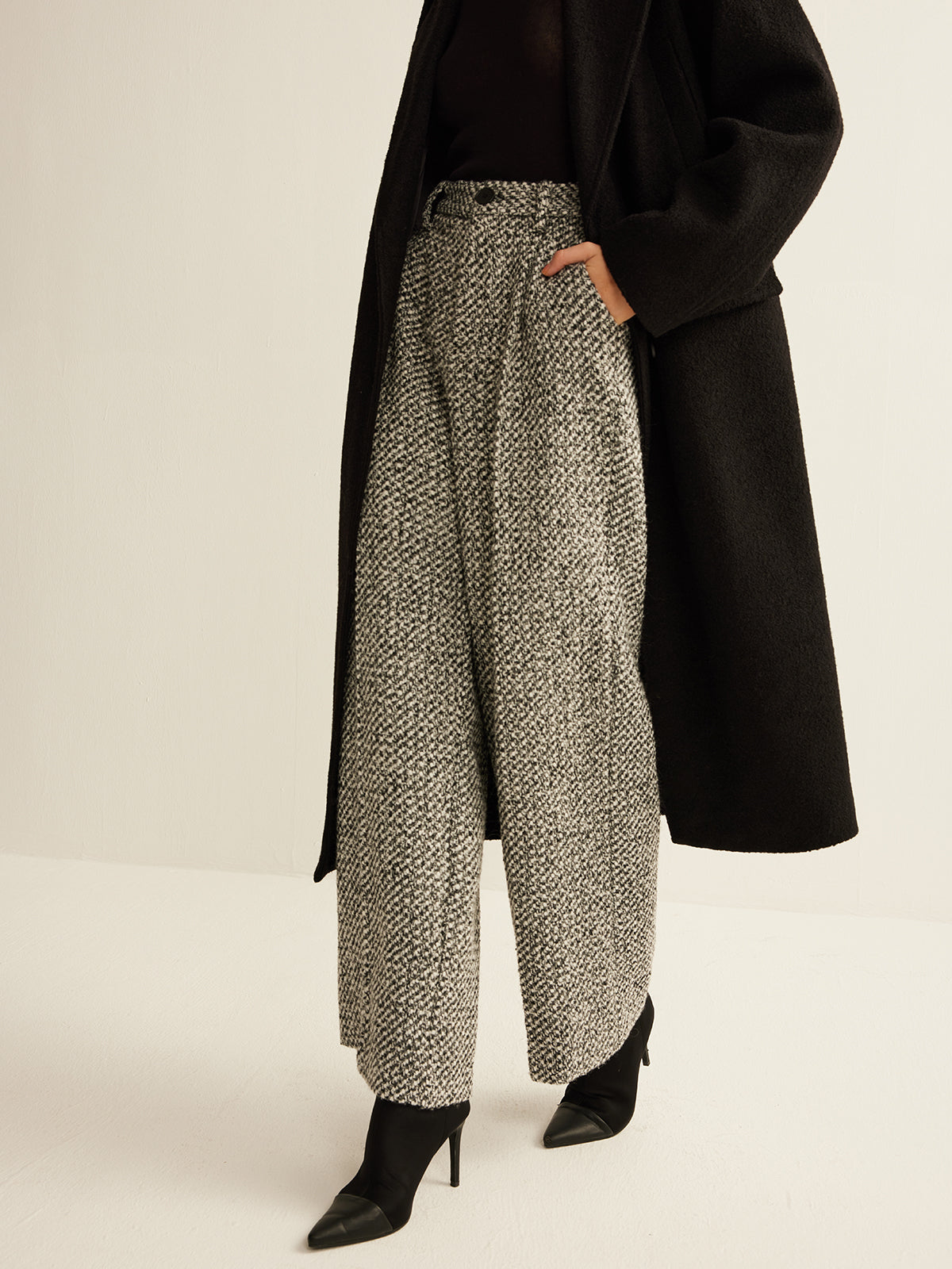 Wool-Blend Tweed Pants-Mesadic
