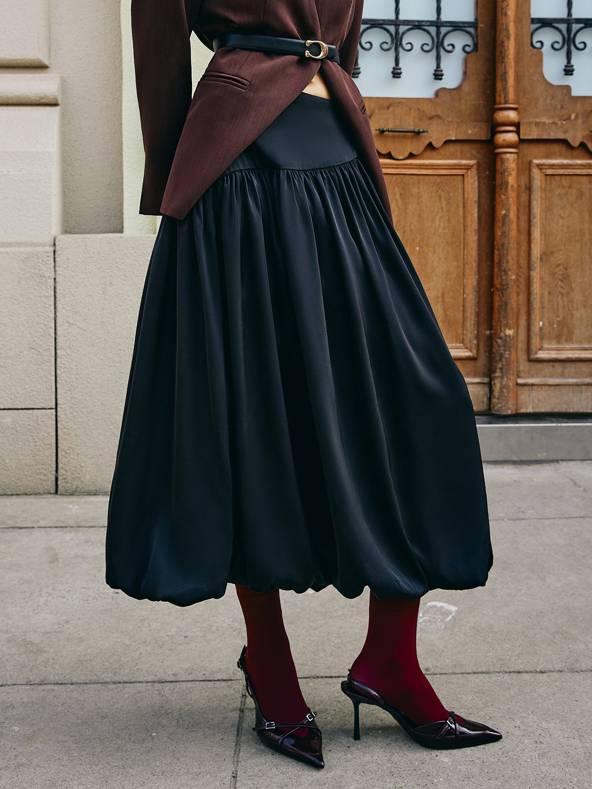 Bud Waist Pleated Satin Skirt-Mesadic