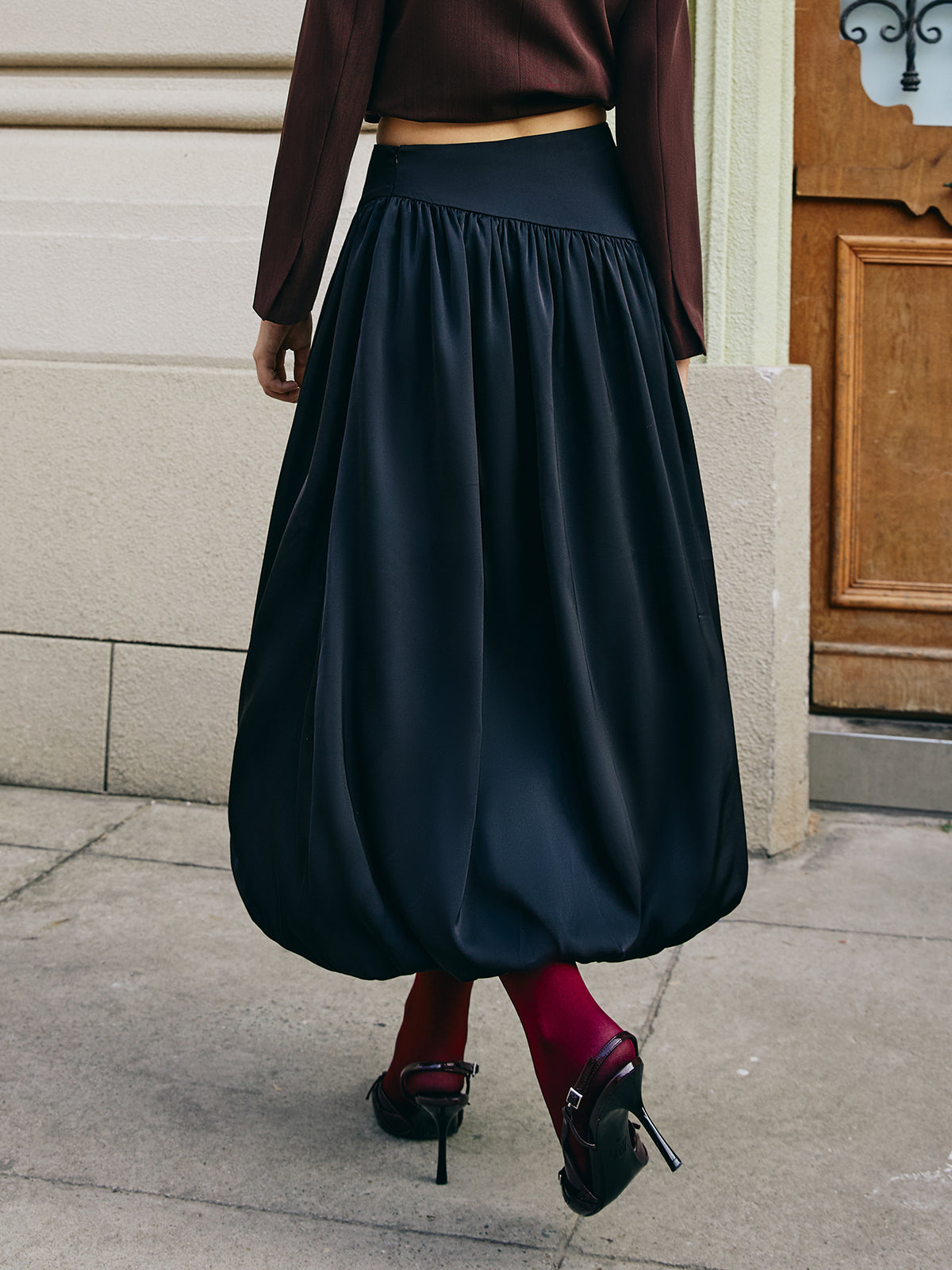 Bud Waist Pleated Satin Skirt-Mesadic