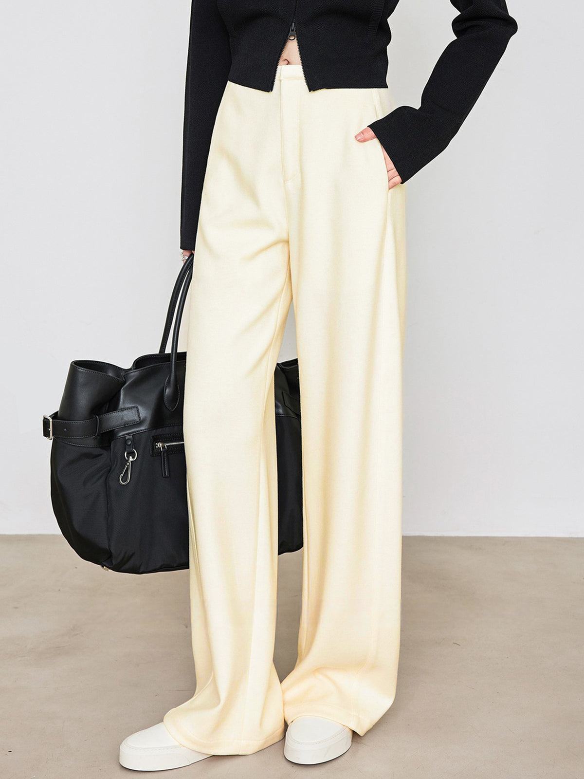 Minimalist Pockets Draped Pants-Mesadic