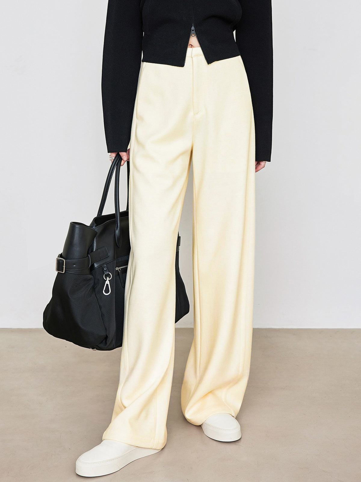 Minimalist Pockets Draped Pants-Mesadic