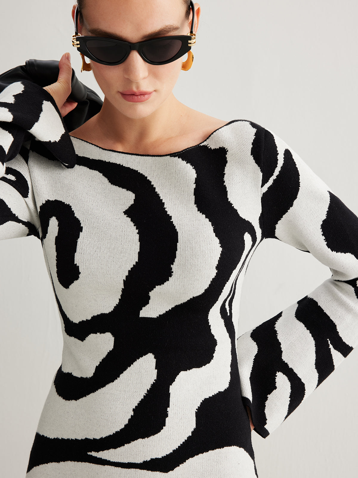 Zebra Bell Sleeve Sweater Dress-Mesadic