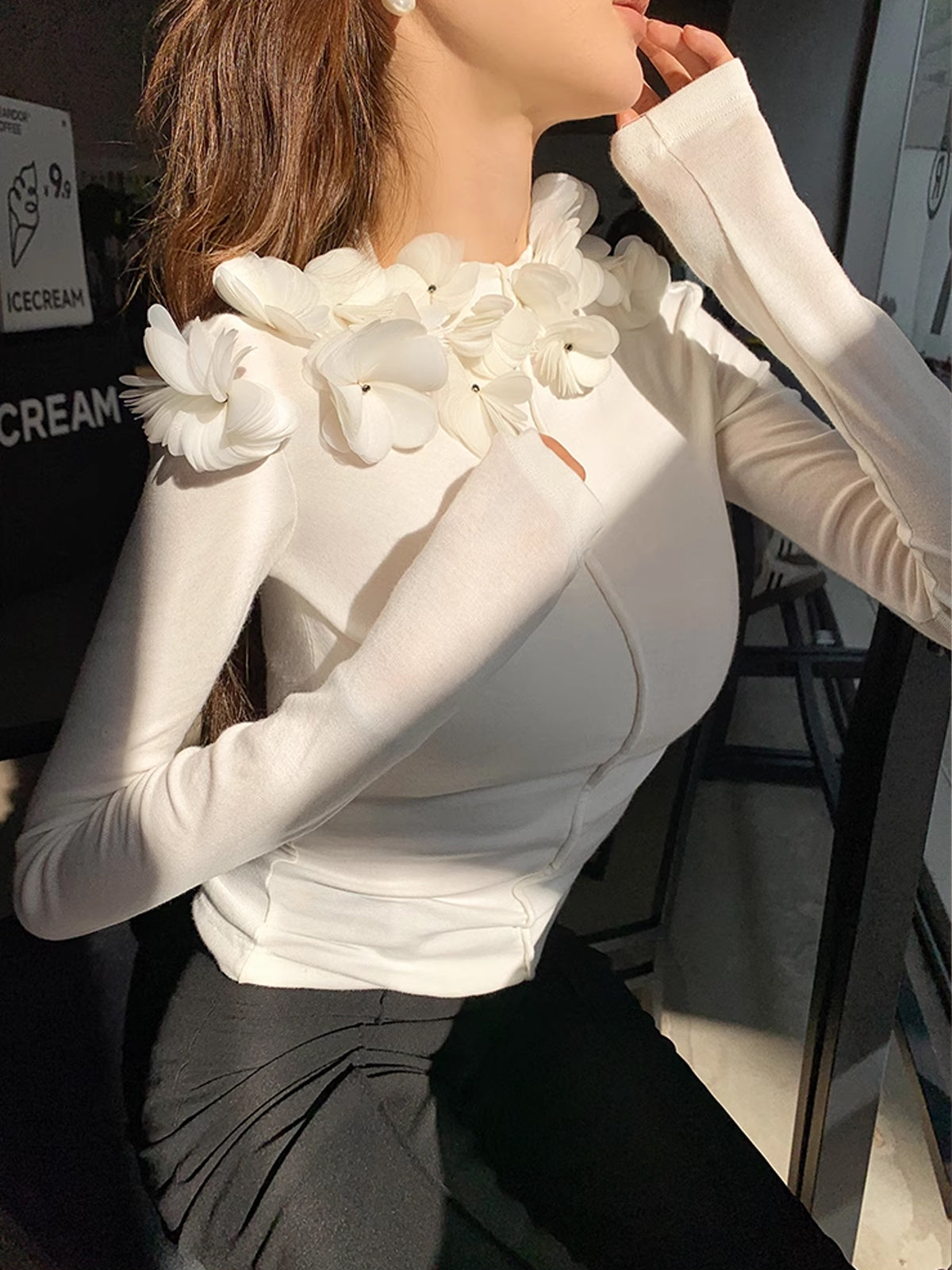 Floral Embroiled Piping Blouse-Mesadic