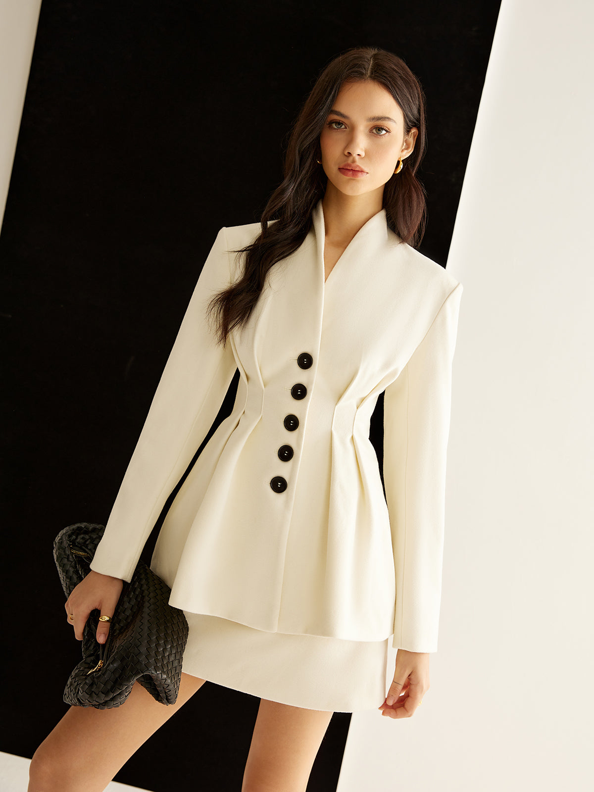 Elegant Pleated Button Blazer-Mesadic