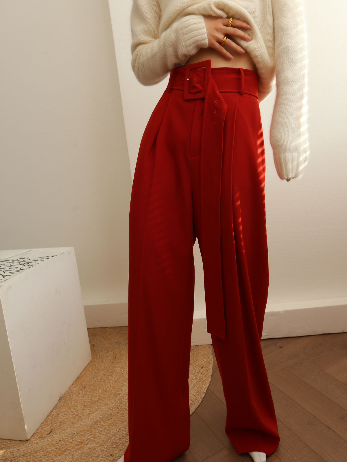 Pleated Wide Belted Pants-Mesadic