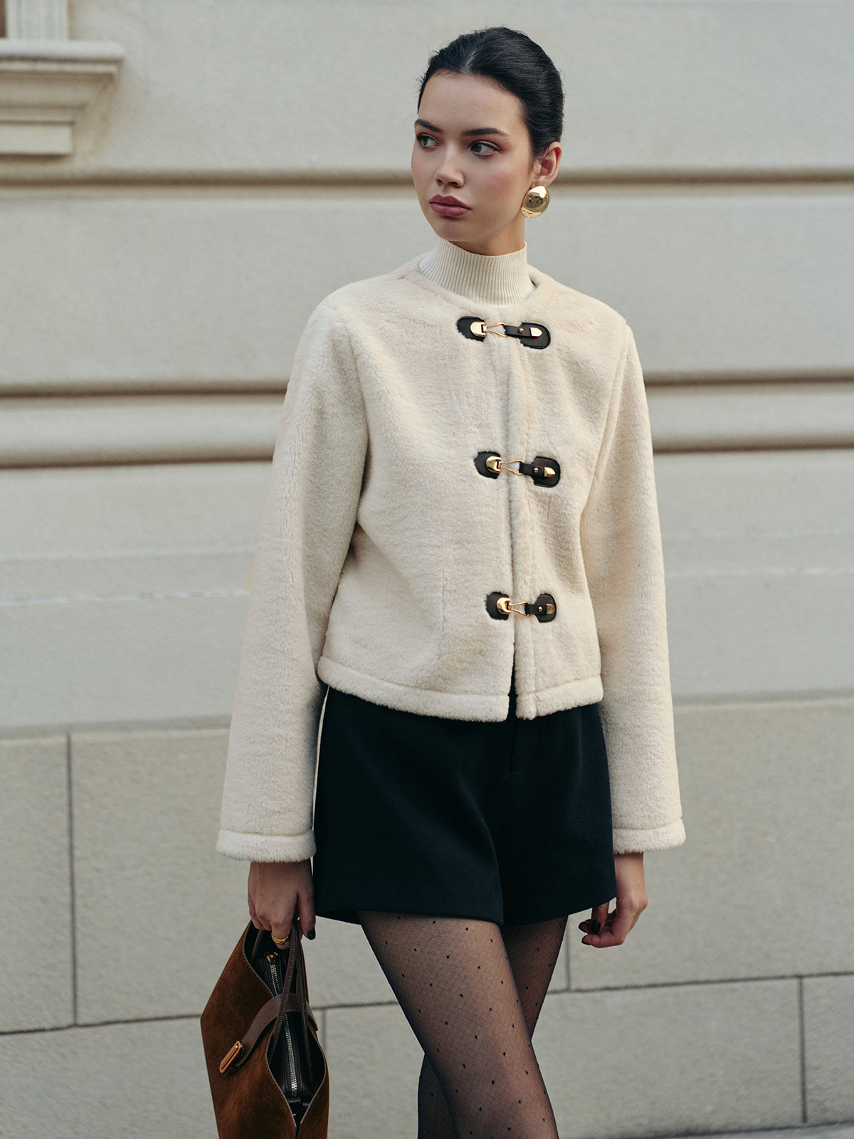 Elegant Faux Fur Short Coat-Mesadic