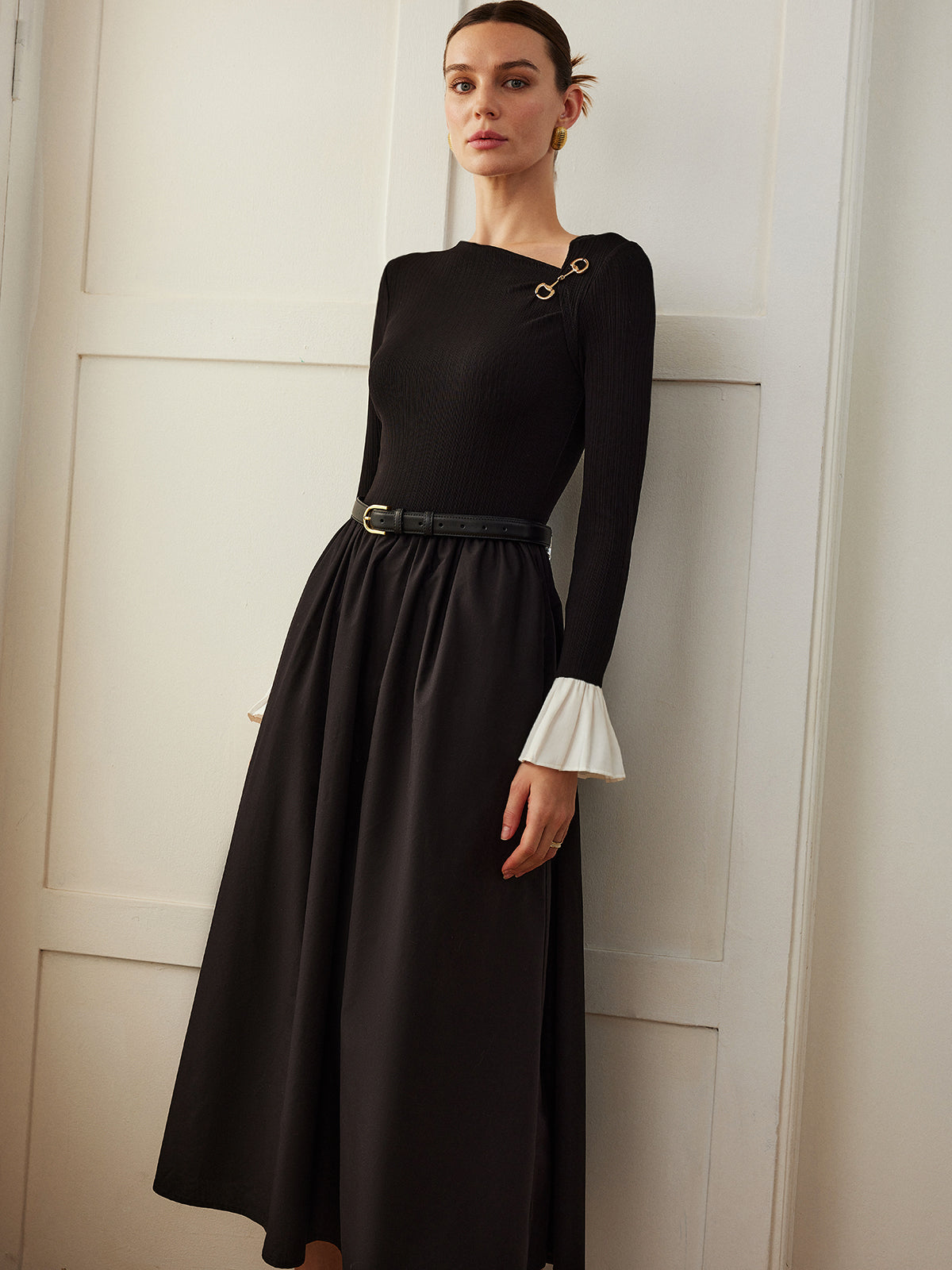 Ruffle-Cuff Panel Pockets Dress Without Belt-Mesadic