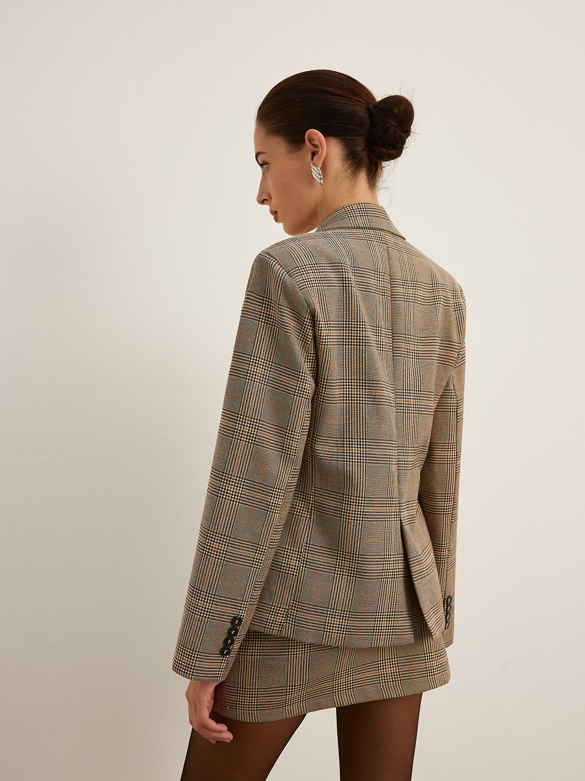 Checked Button Slit Blazer-Trafni