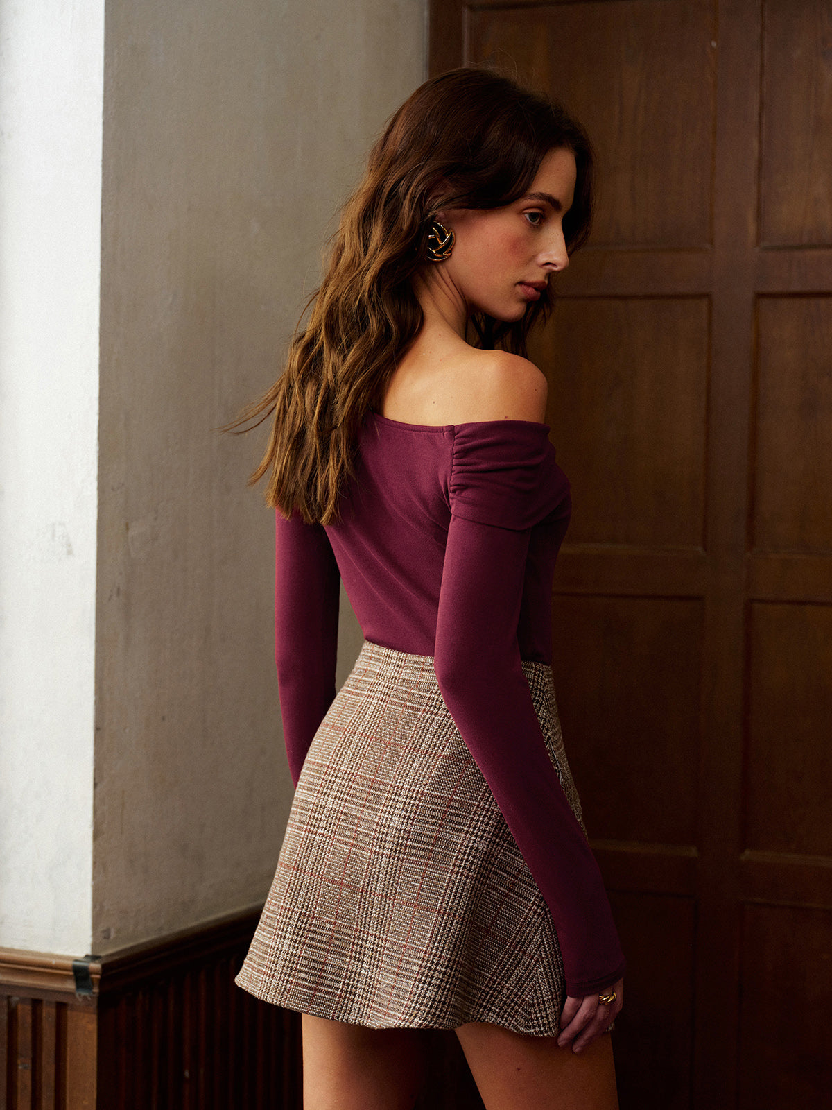 Asymmetrical Neck Ruched Jersey Top-Mesadic
