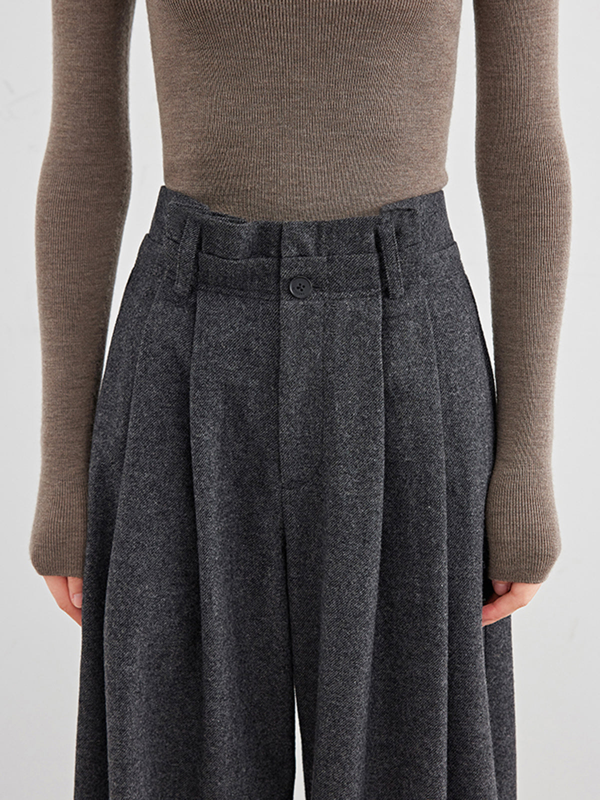 Wool-Blend Tweed Pleated Pants-Mesadic