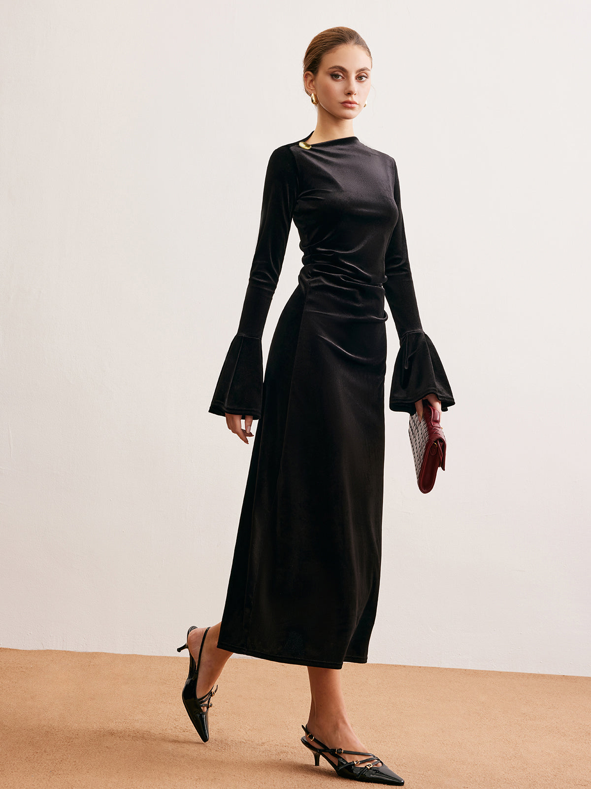 Ruffle-Cuff Velvet Long Dress-Mesadic