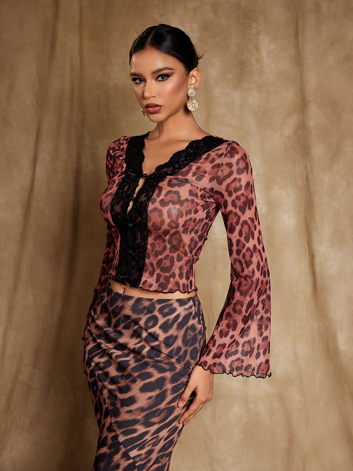 Elestren Flounce Sleeve Leopard Top-Mesadic