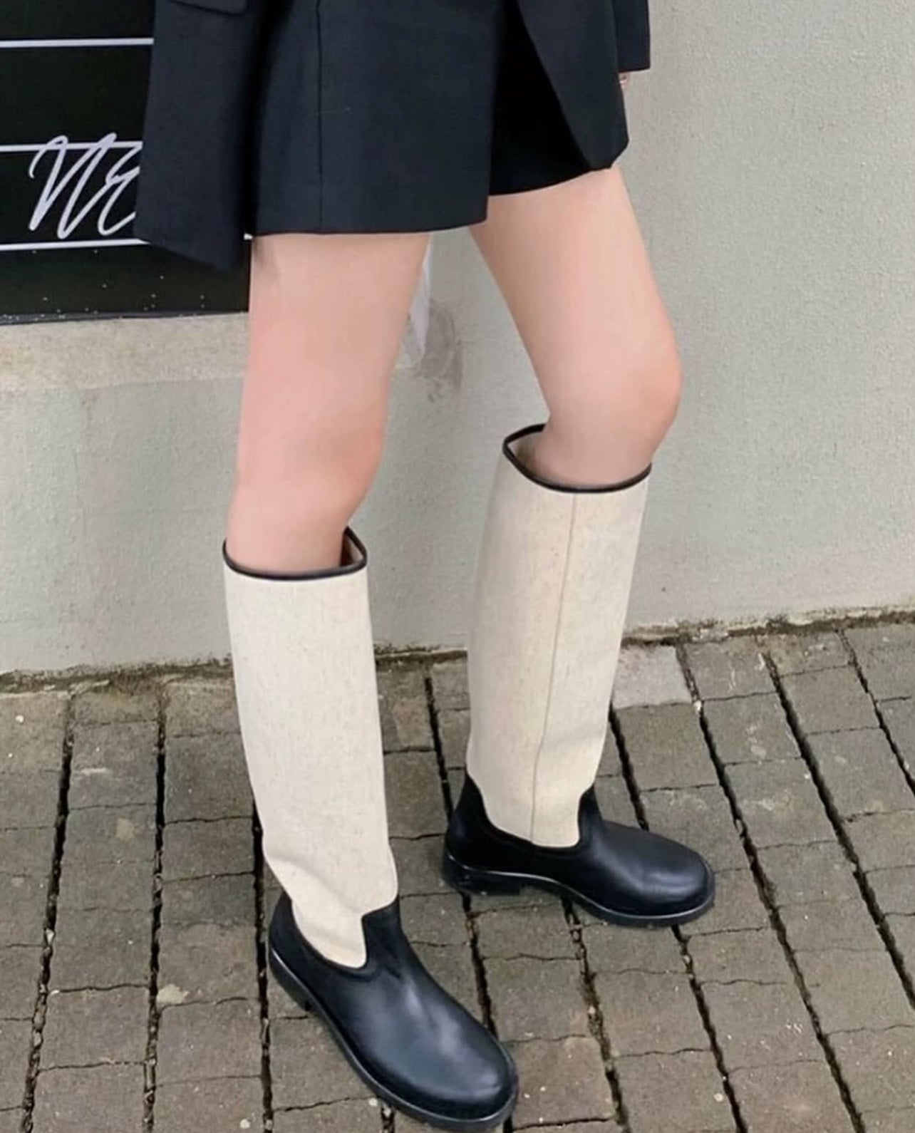 Teen-CALLISTARI