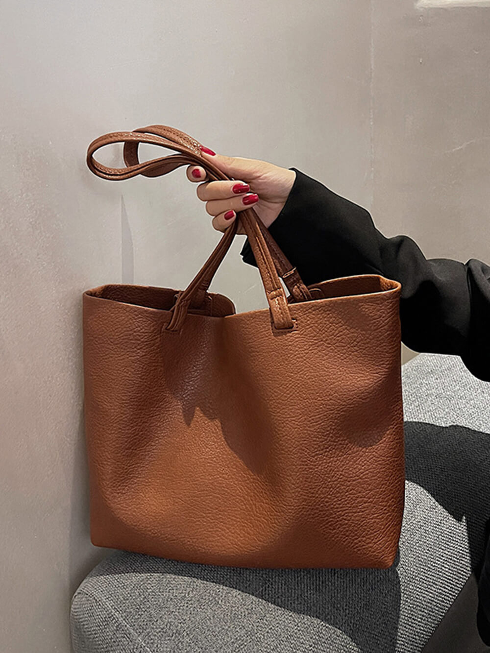 Soft-Leather Tote-CALLISTARI