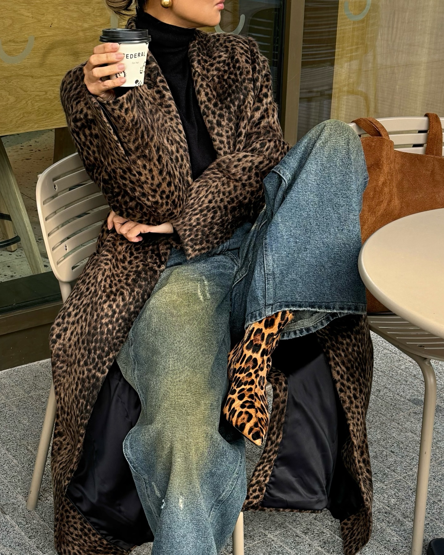 Leopard print long coat-Mesadic