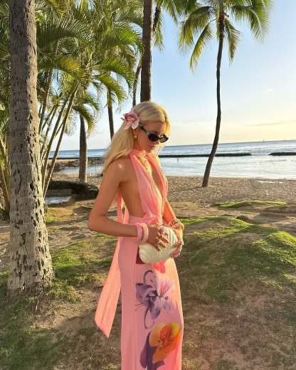 Vacation deep v backless floral maxi dress