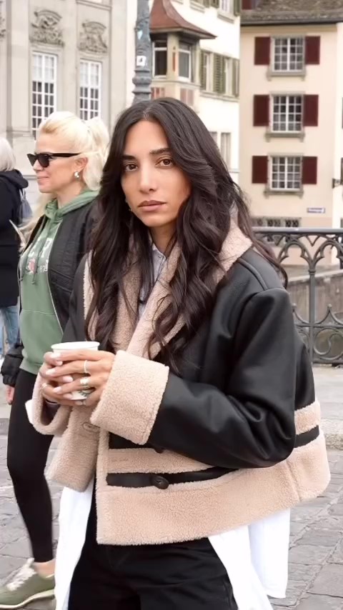 Brown fur oversized short coat