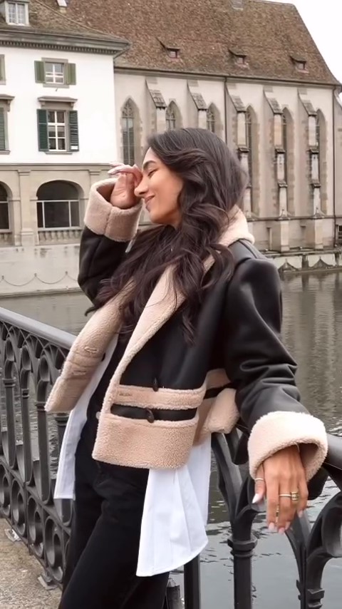 Brown fur oversized short coat