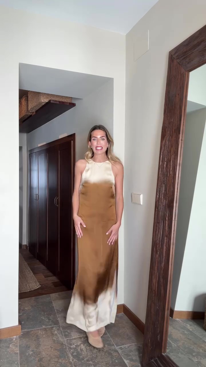 Chic maxi gradient dress suit