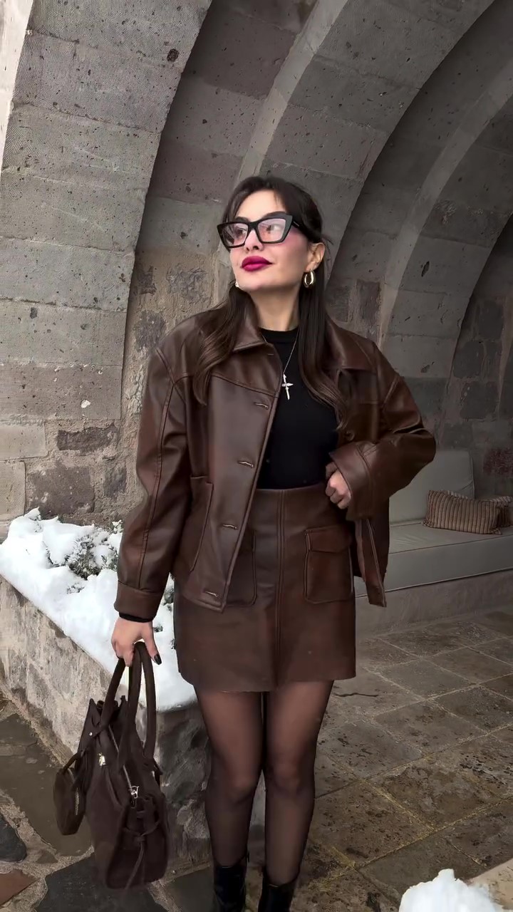 Washed two-tone leather skirt and leather jacket suit