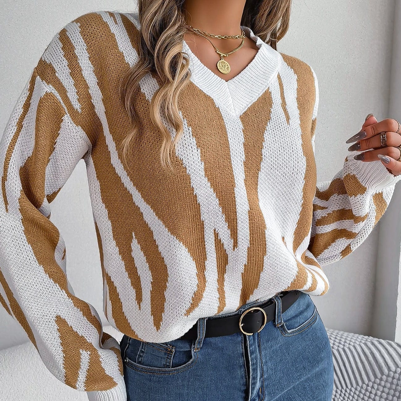 Astridh Knitted Sweater-Mesadic